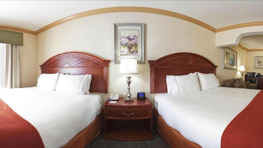 Holiday Inn Express & Suites Bakersfield Central By Ihg Eksteriør bilde
