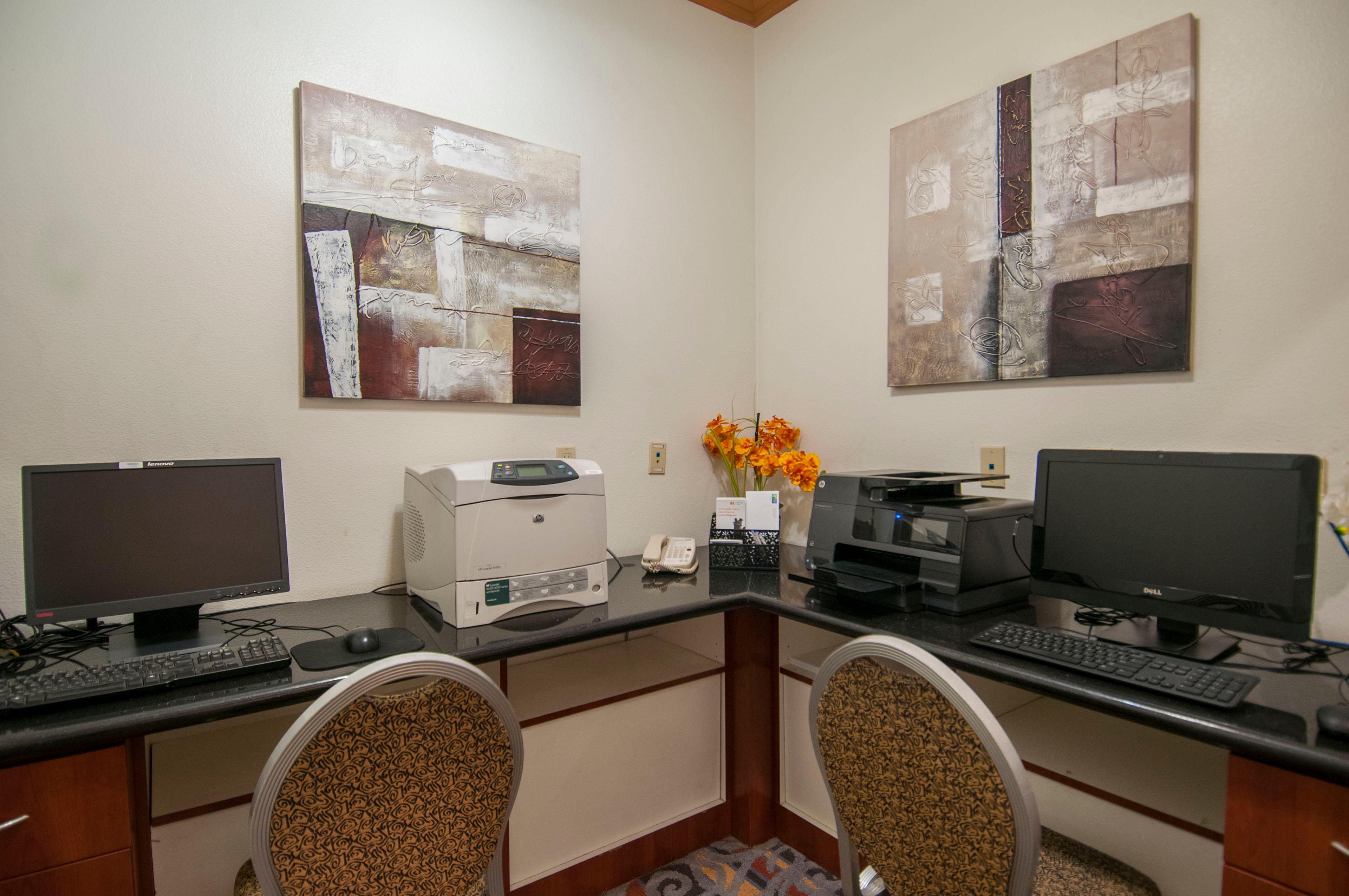 Holiday Inn Express & Suites Bakersfield Central By Ihg Eksteriør bilde