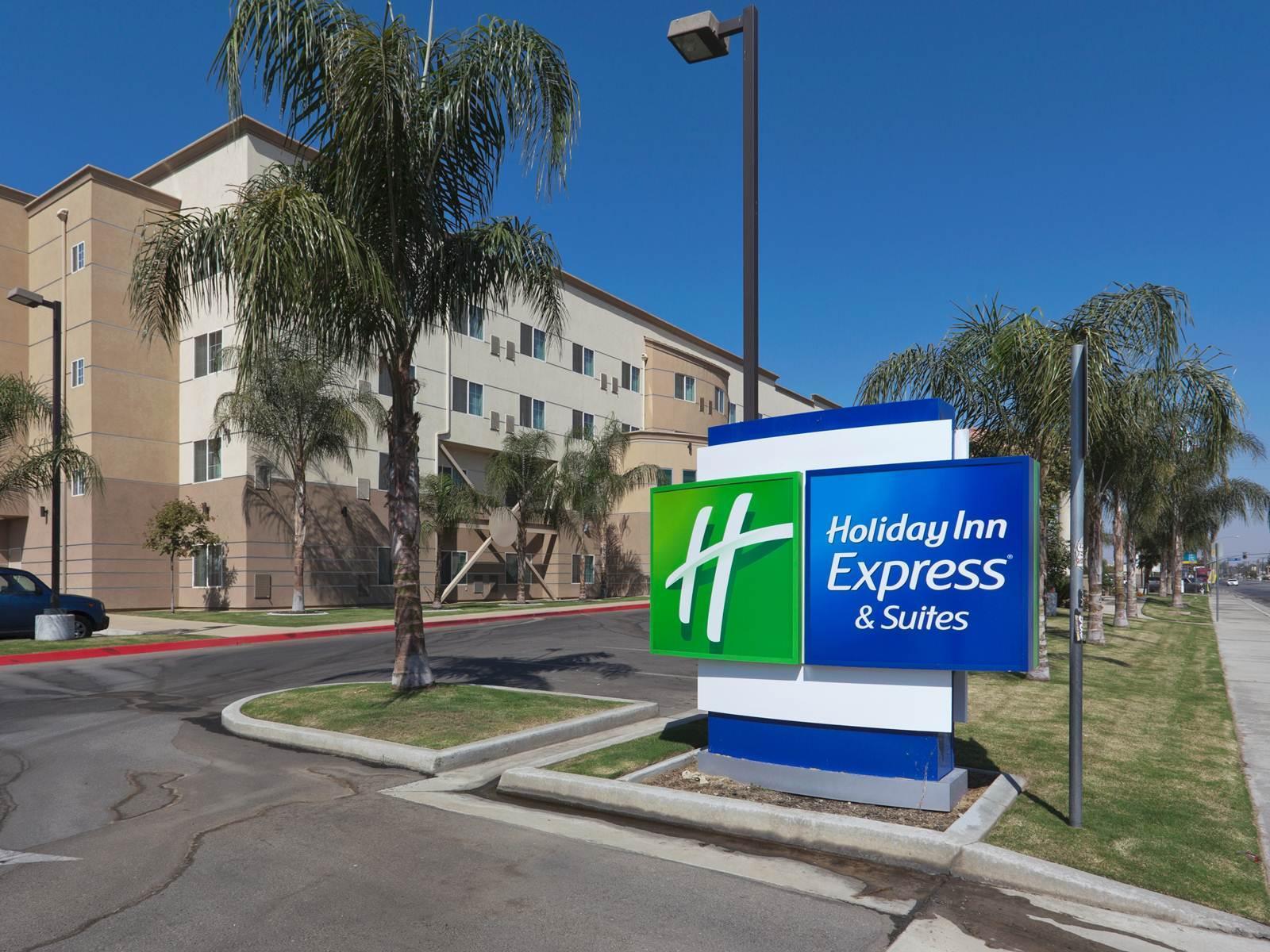 Holiday Inn Express & Suites Bakersfield Central By Ihg Eksteriør bilde