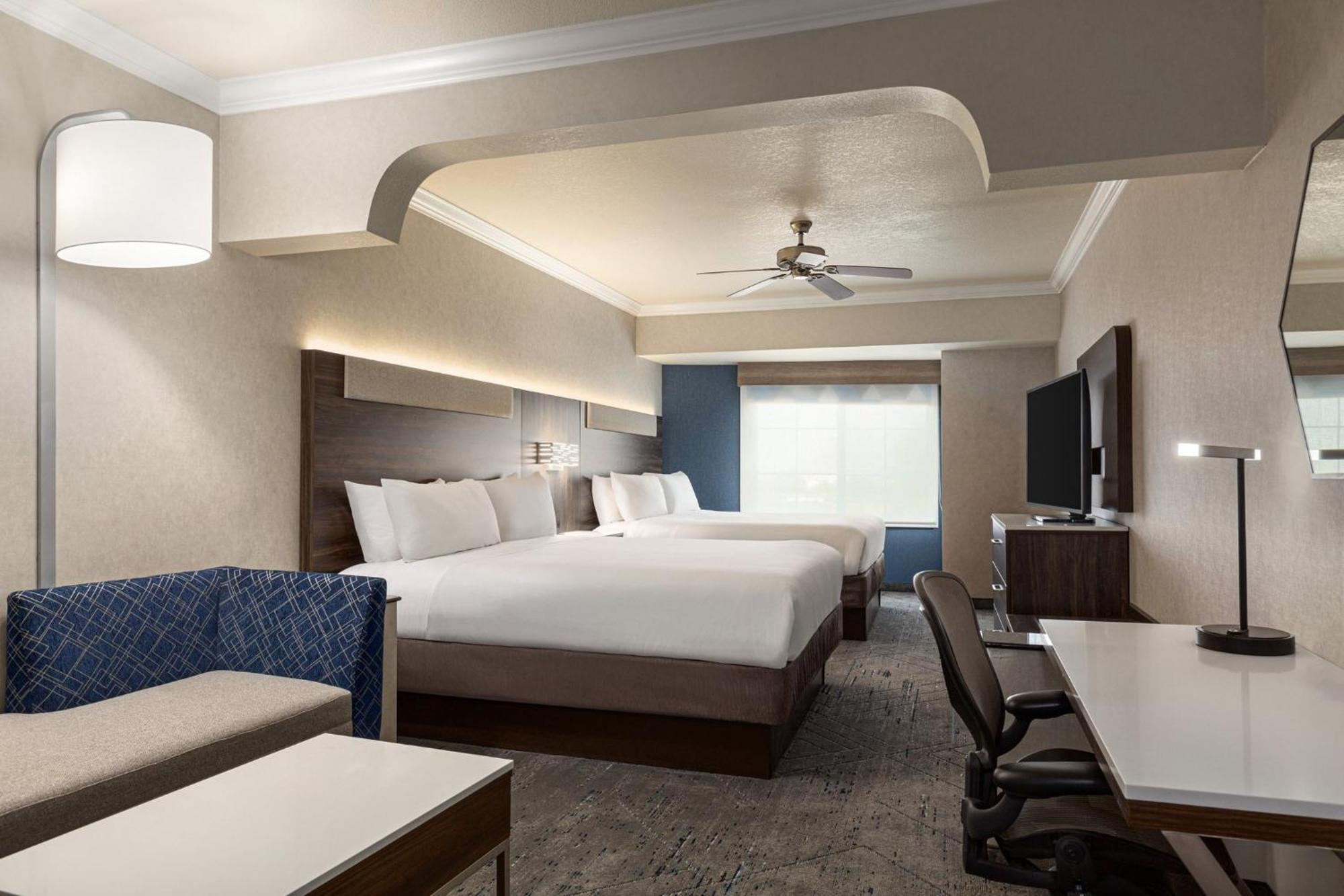 Holiday Inn Express & Suites Bakersfield Central By Ihg Eksteriør bilde
